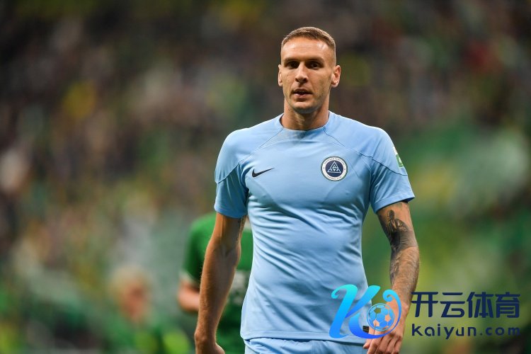 深圳外助赛后：比赛很重荷体育录像/图片，民众拼搏了一个赛季最终得胜保级